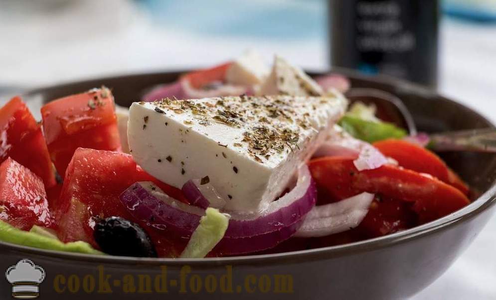 Hur man förbereder krydda för den grekiska sallad - videorecept hemma