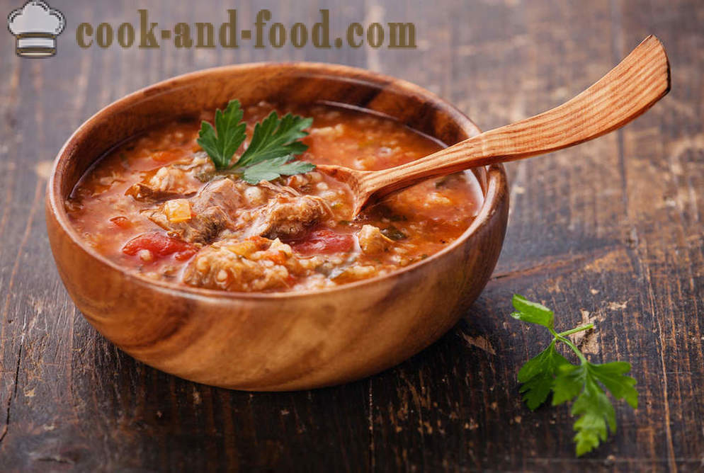 Receptet för varm soppa kharcho - video recept hemma