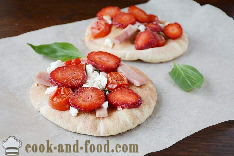 Pizza, soppa och tårta med jordgubbar till lunch - videorecept hemma