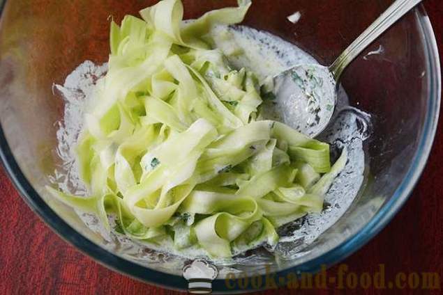 Matlagning unga grönsaker: 5 rätter av zucchini - video recept hemma