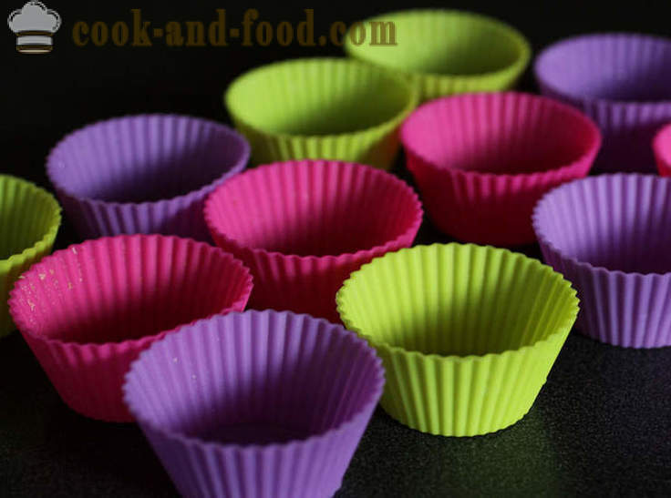 Multi-färgade burkar för muffins - video recept hemma